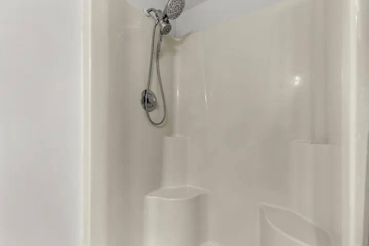 780