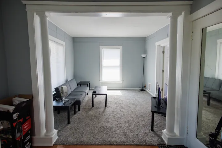 780