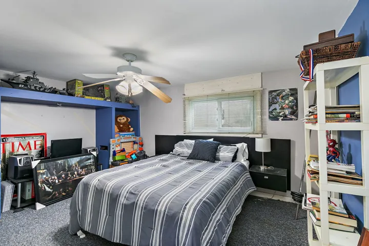 780