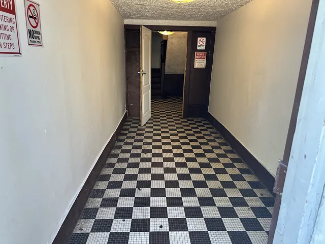 780