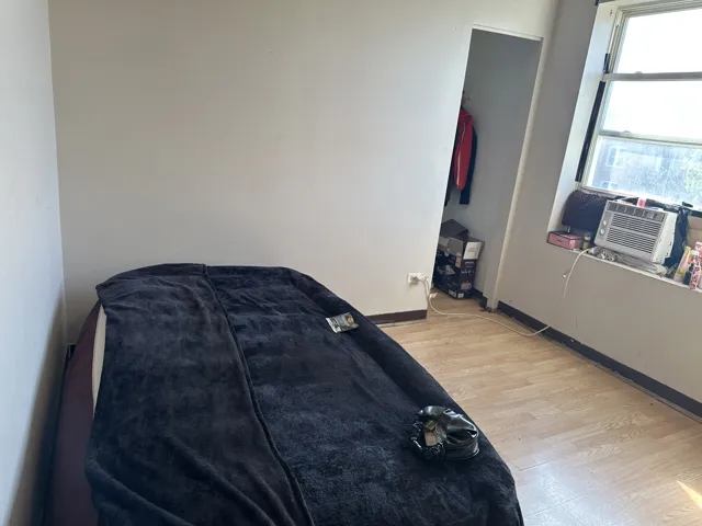 780