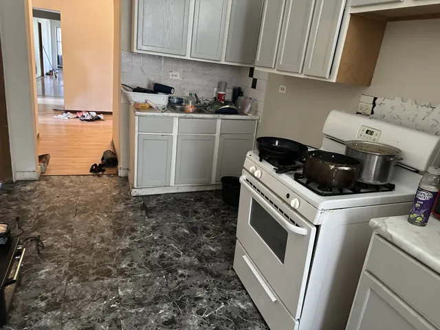 780