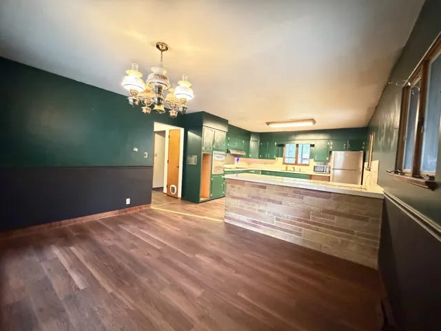 780