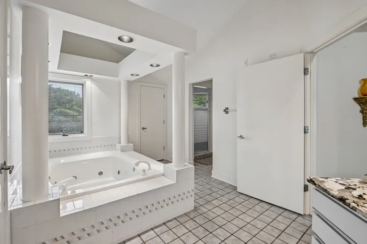780