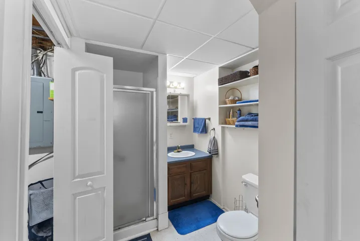 780