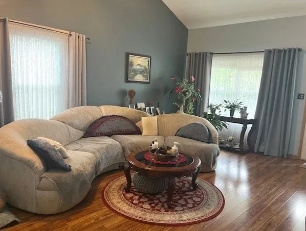 780