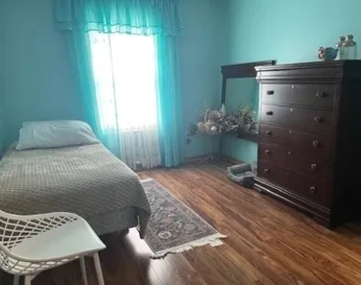 780