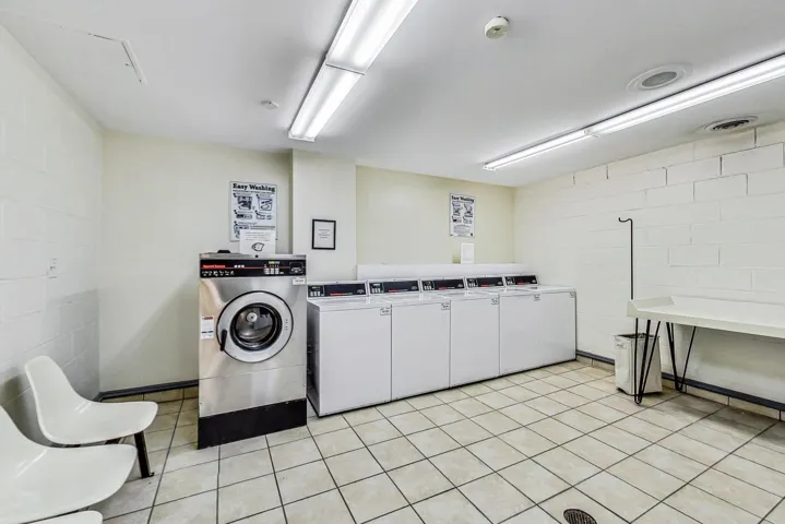 780