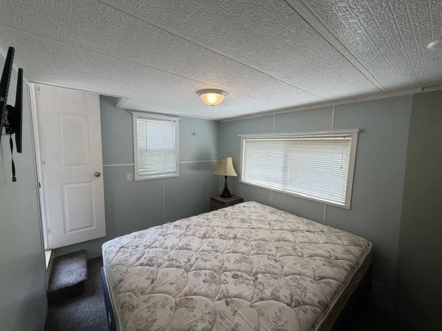 780