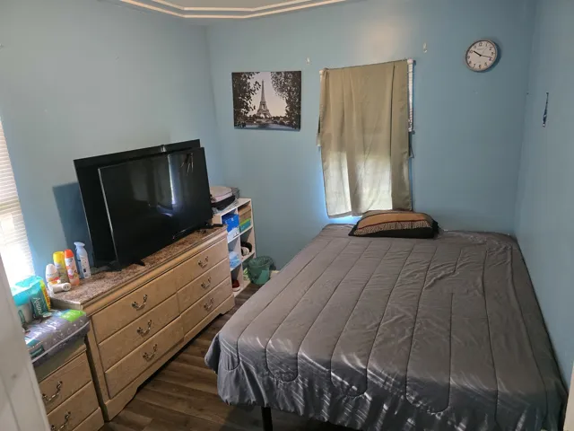 780