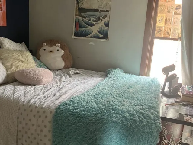 780