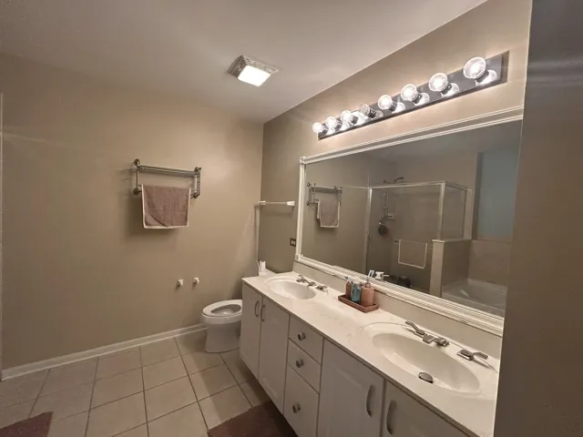 780