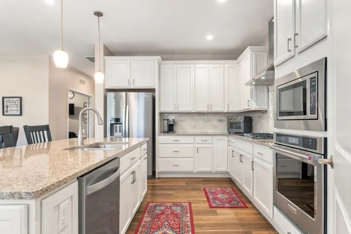 780