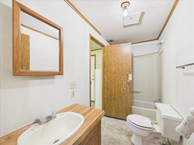 780