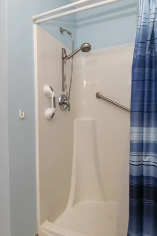 780