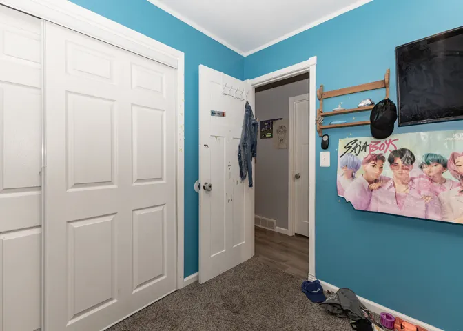 780