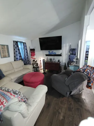 780