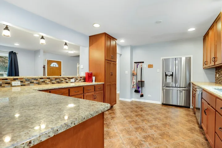 780
