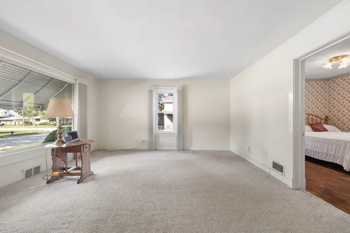 780