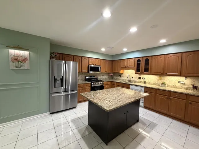 780