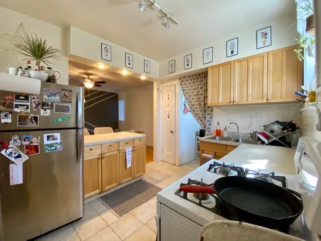 780