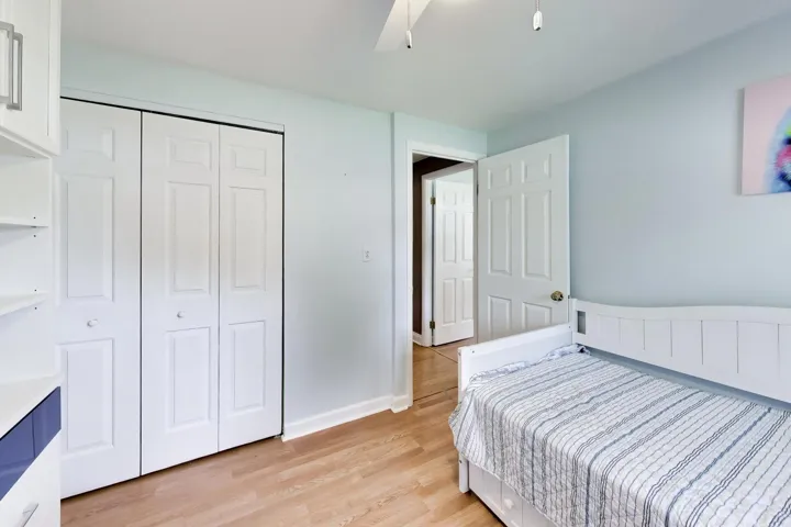780