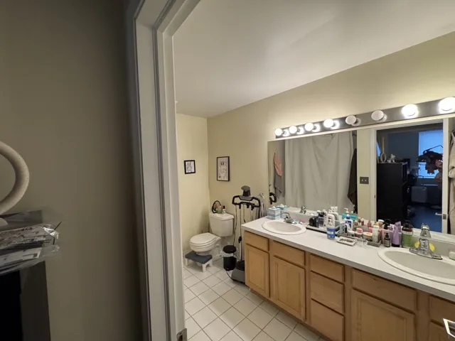 780