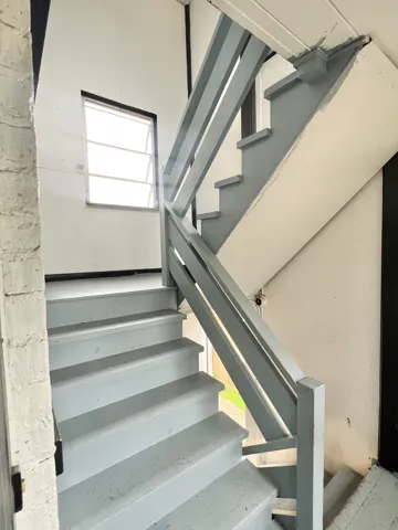 780
