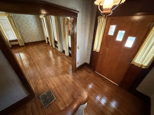 780
