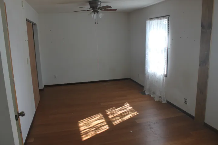 780