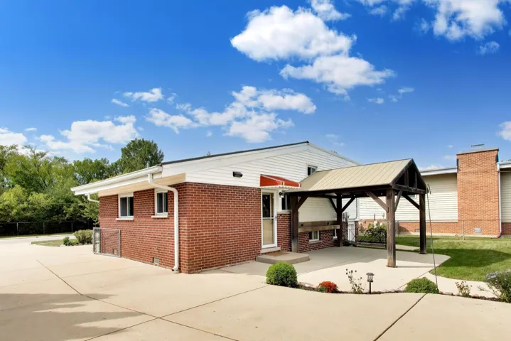 780