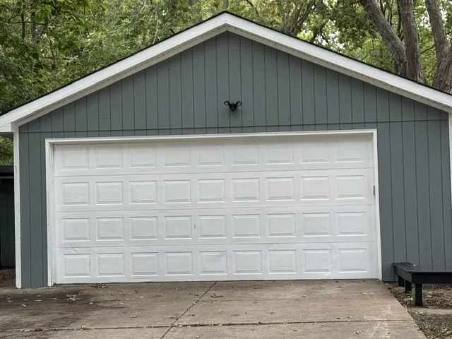 780