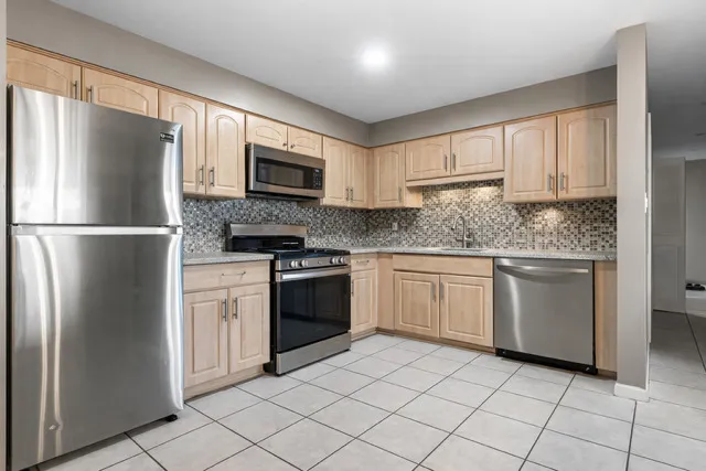 780