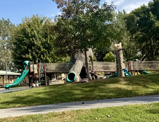 780