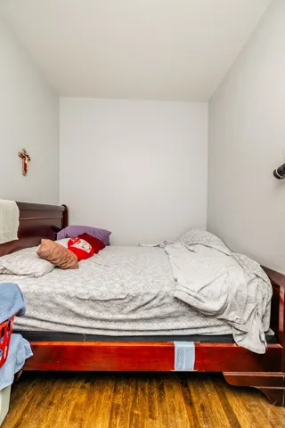 780