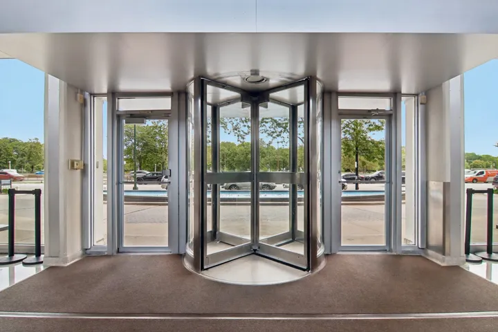 780