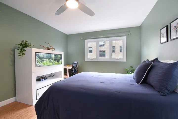 780
