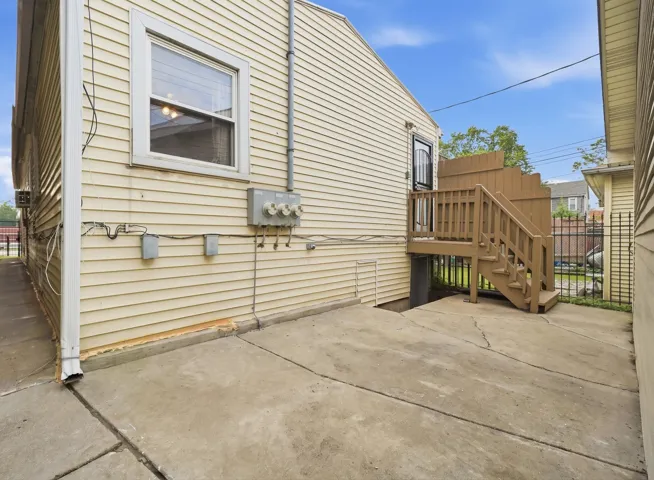 780