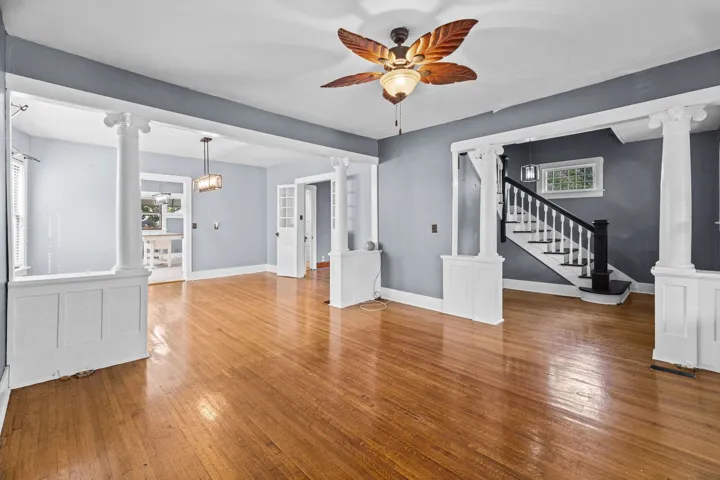 780