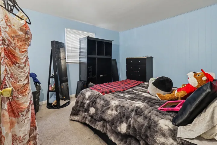 780