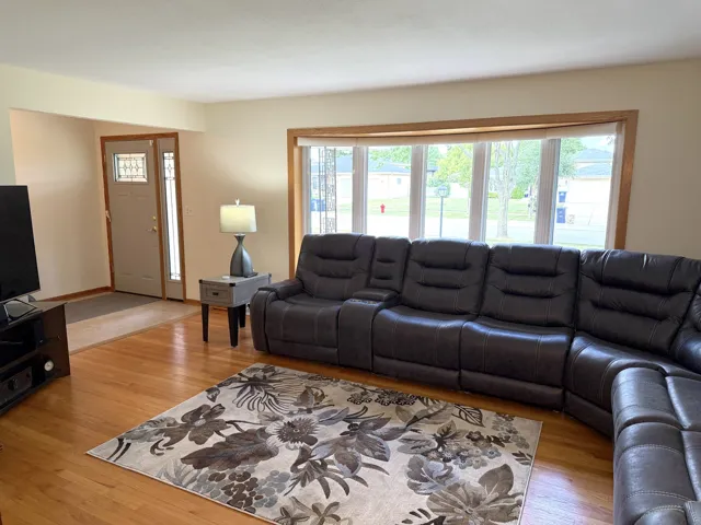 780