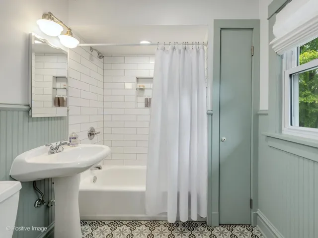 780