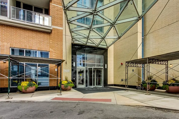 780