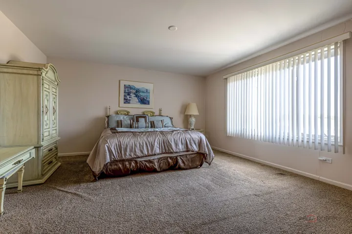 780