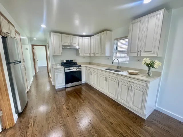 780