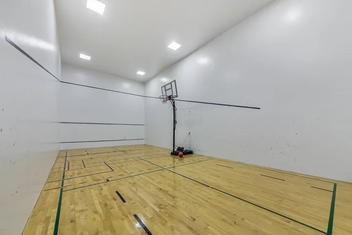 780