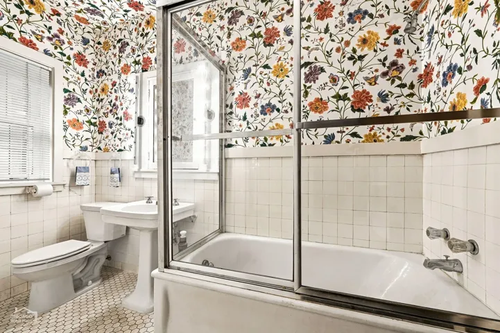 780