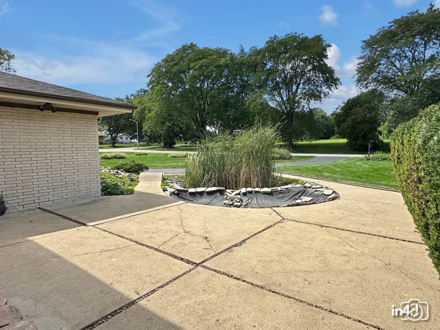 780