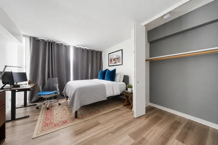 780