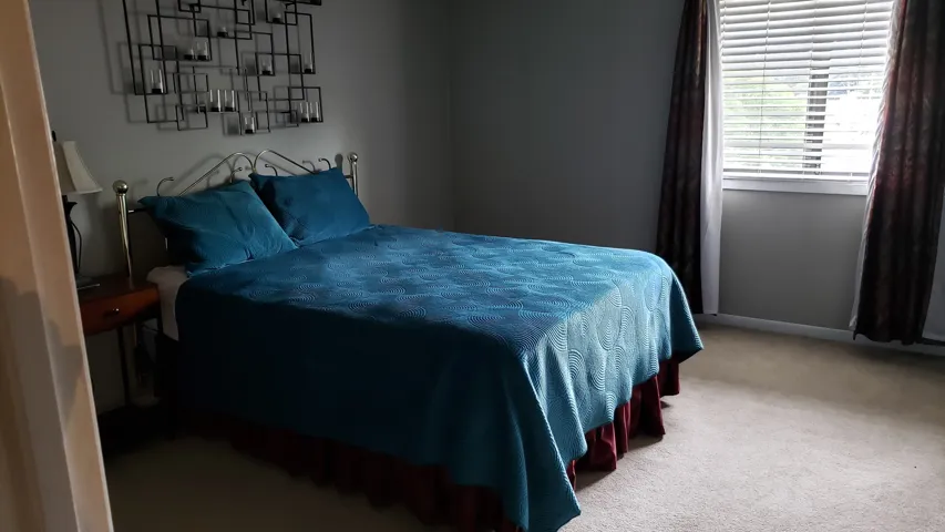 780